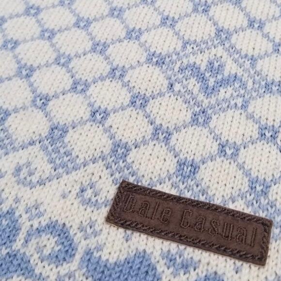 Dale of Norway Cardigan Blue White Wool Nordic Fair Isle Knit Sweater Sz Medium - Picture 8 of 10